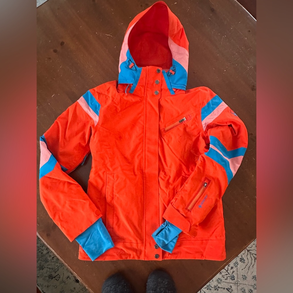 Spyder ski jacket in Goretex. Size M